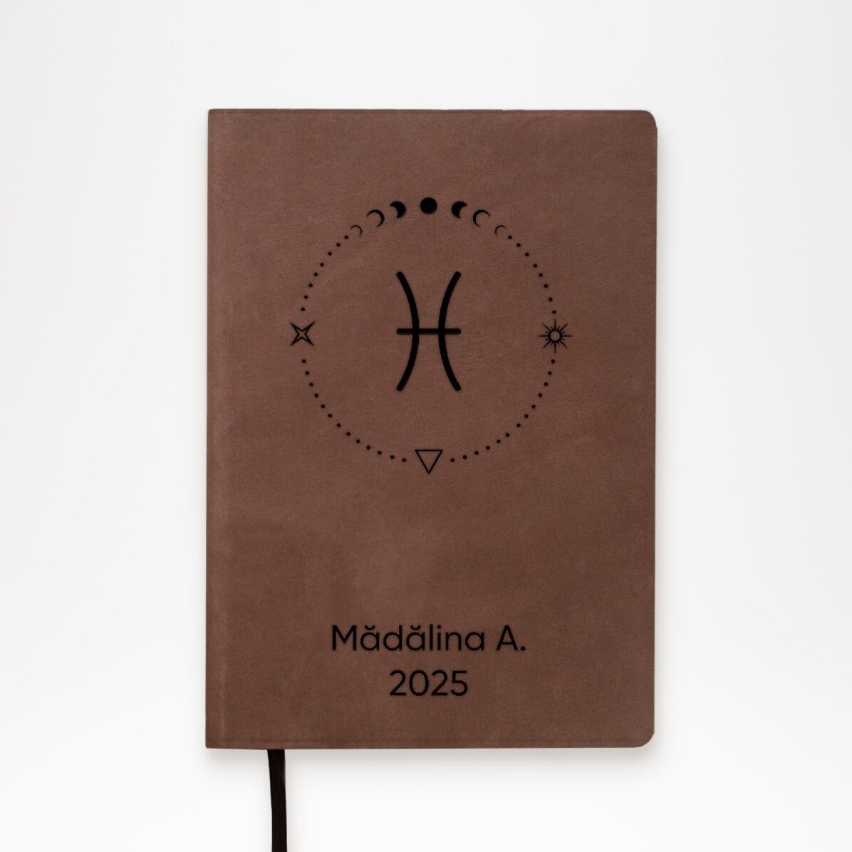 Agendă din piele personalizată cu text și zodia Pești