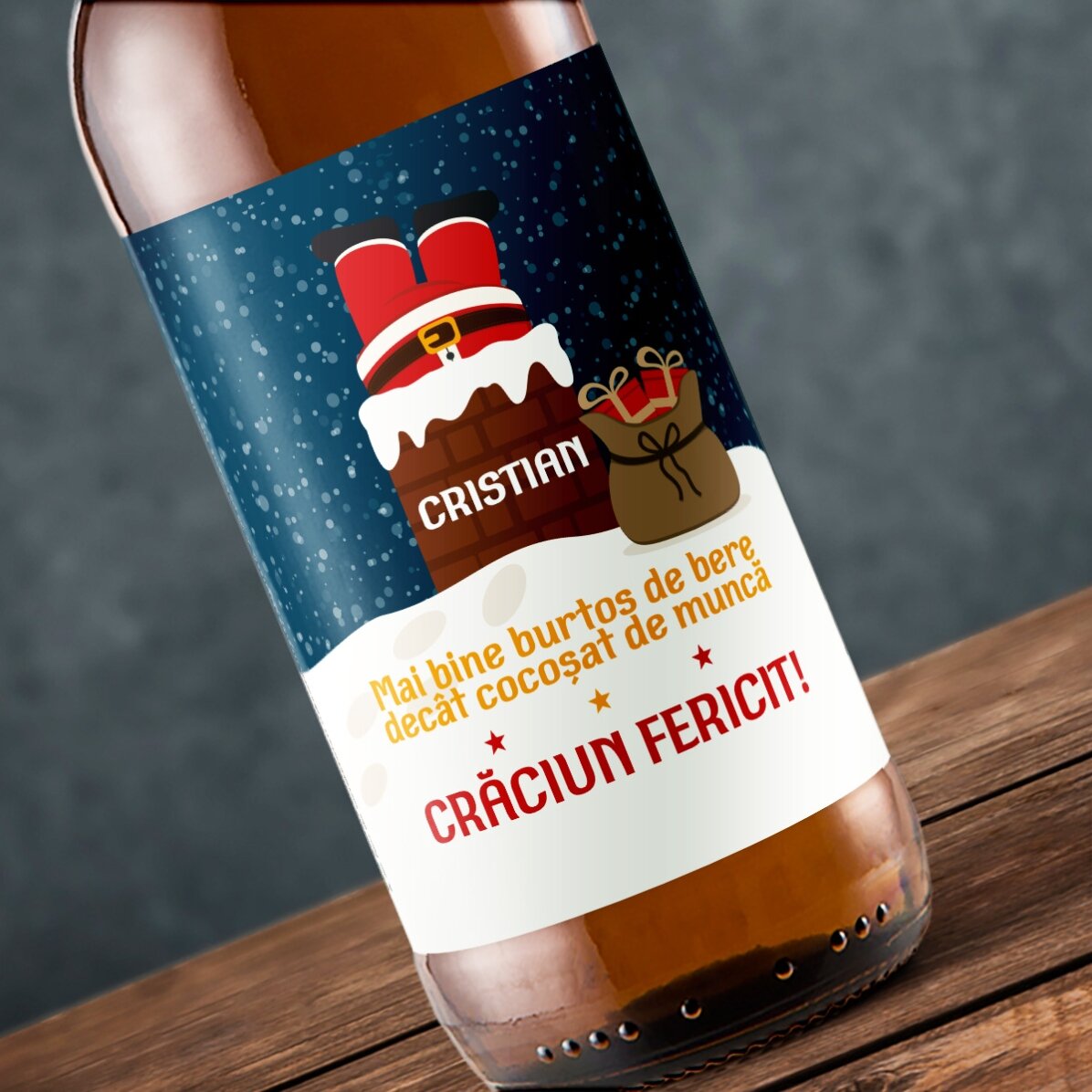 Bere personalizată cu text - Moș Crăciun pe horn 