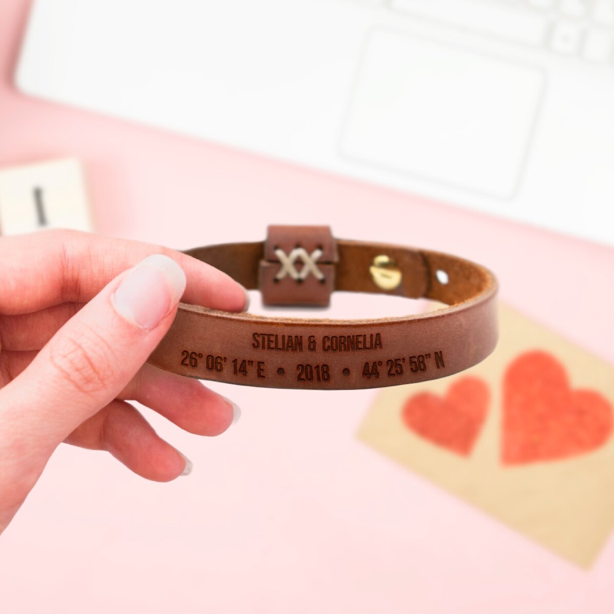 Brățară din piele personalizată cu coordonate și nume