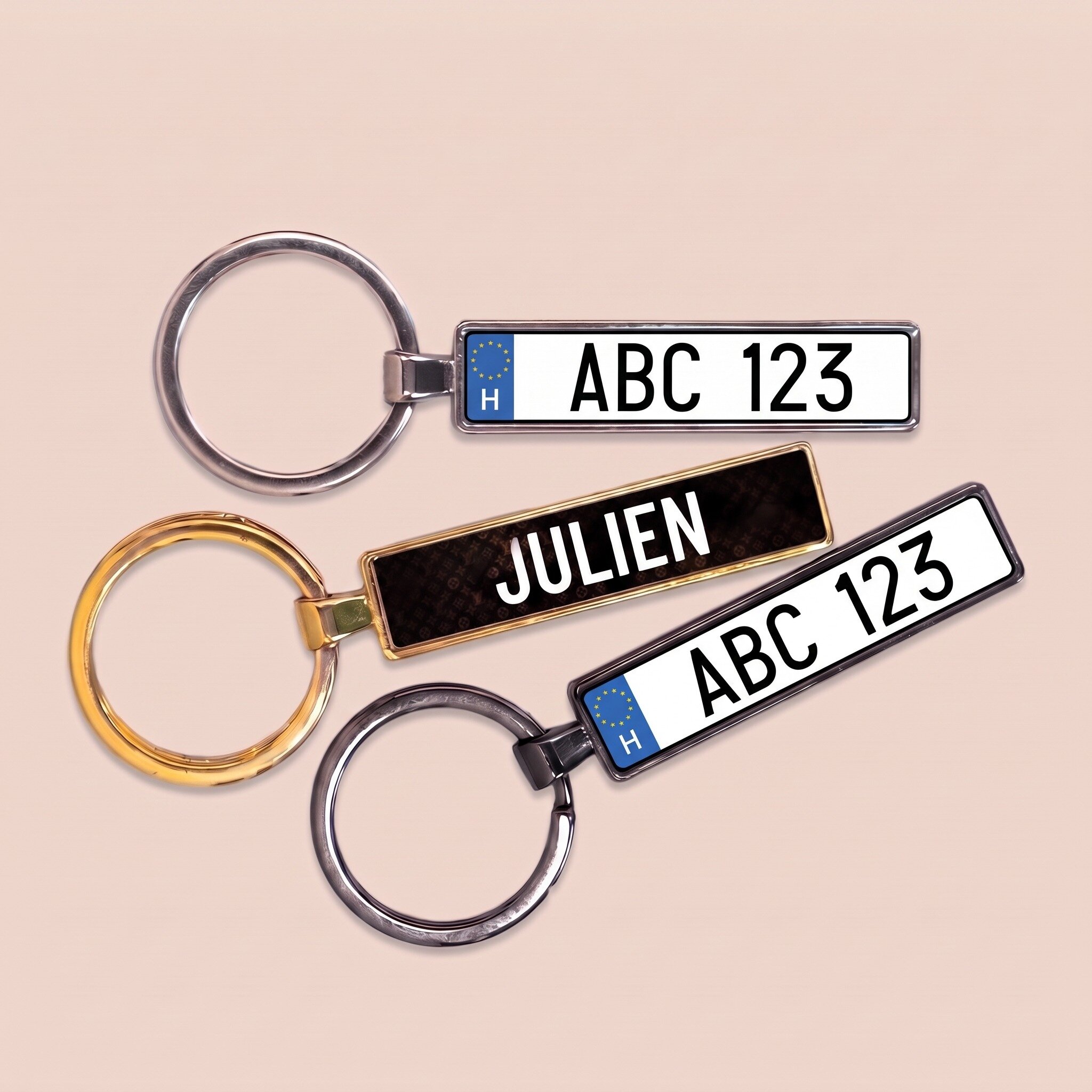 Personalised keyring with Hungarian car number plate