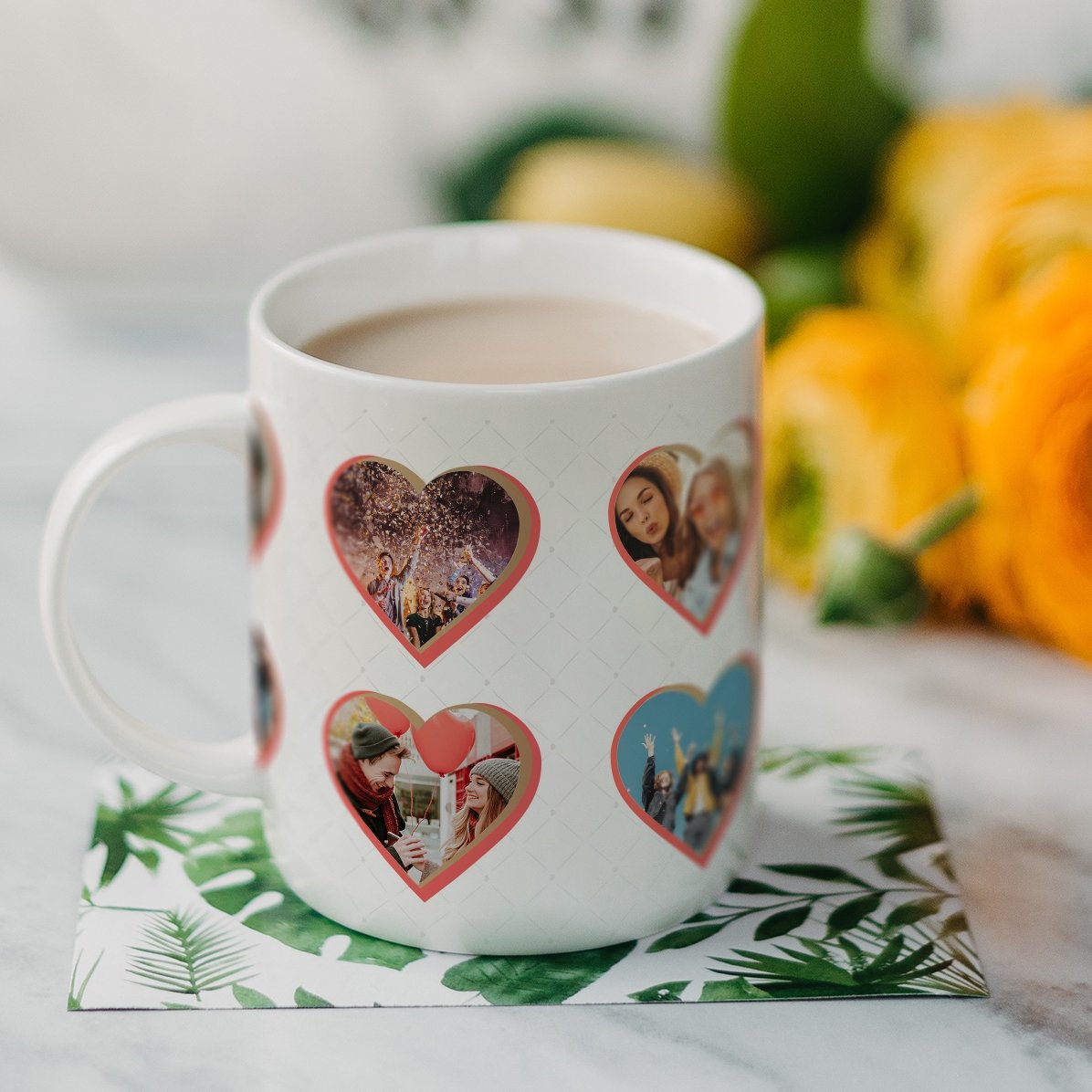 Cană personalizată cu 8 poze în formă de inimă