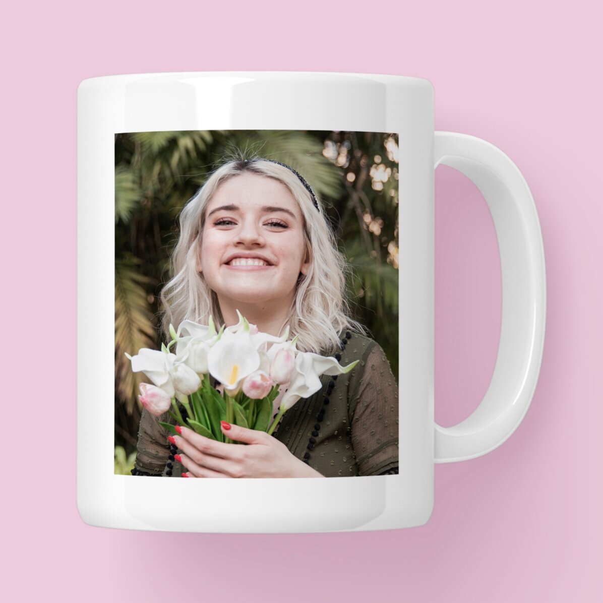 Cană personalizată cu inițială, nume și poză