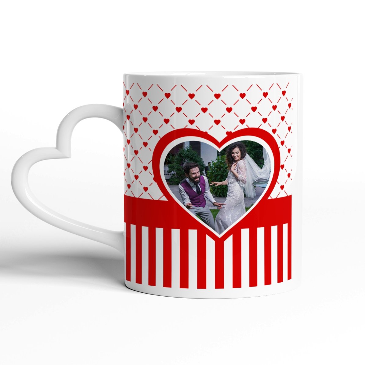 Cană personalizată #love cu o poză și text - model toartă în formă de inimă 