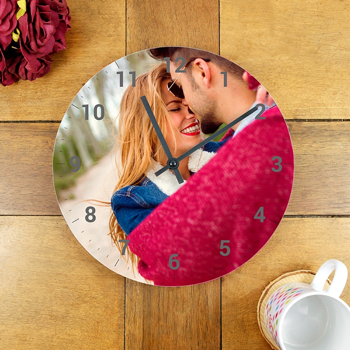 Ceas personalizat cu o poză