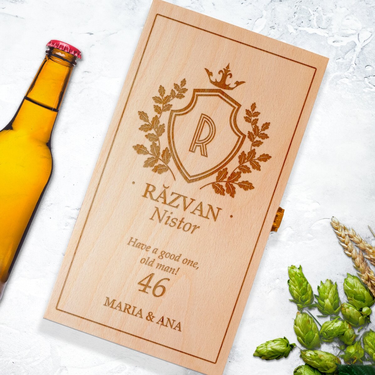 Cutie de bere personalizată pentru trei sticle - Blazon