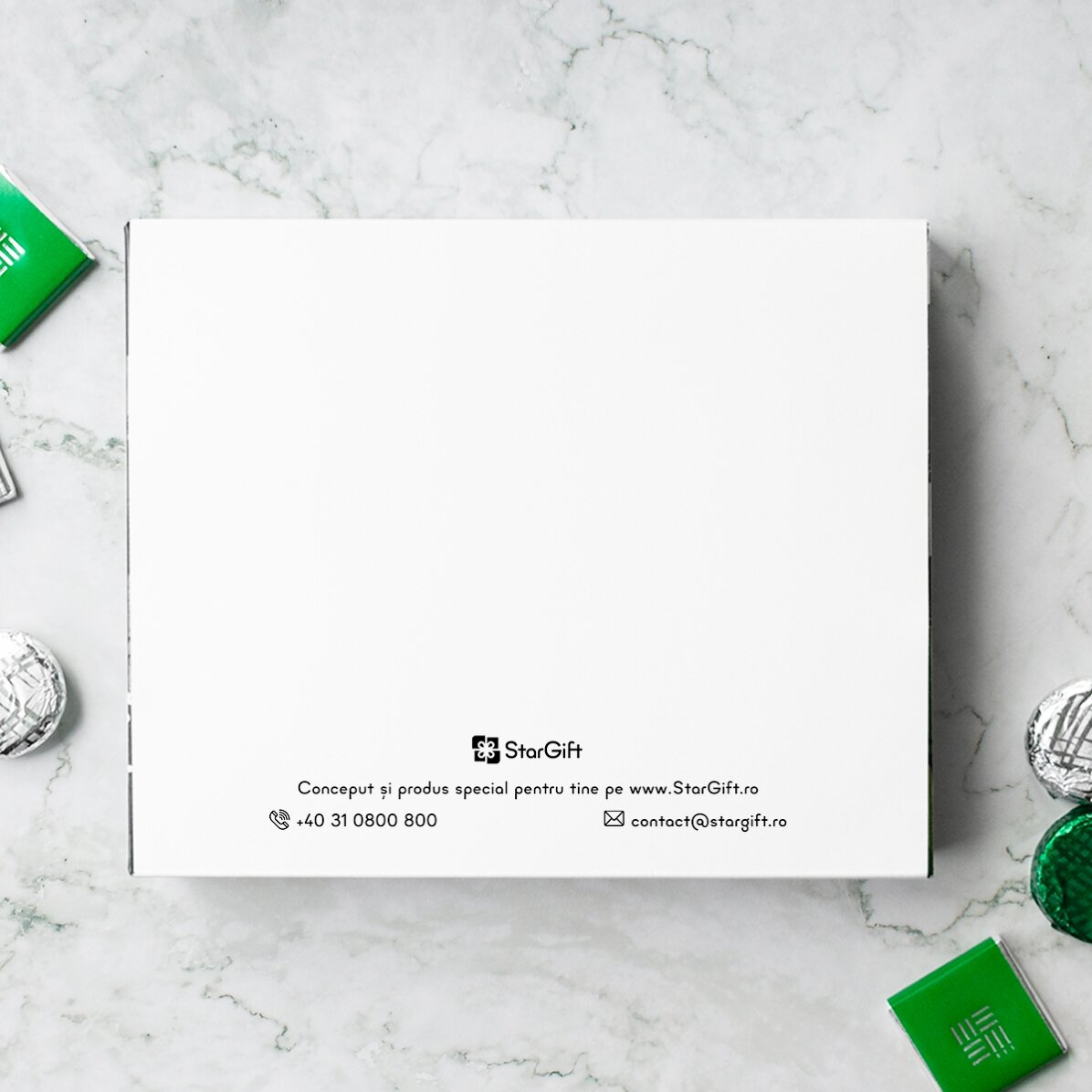 Personalised box of chocolates with 20 photos and text - Reasons I love you