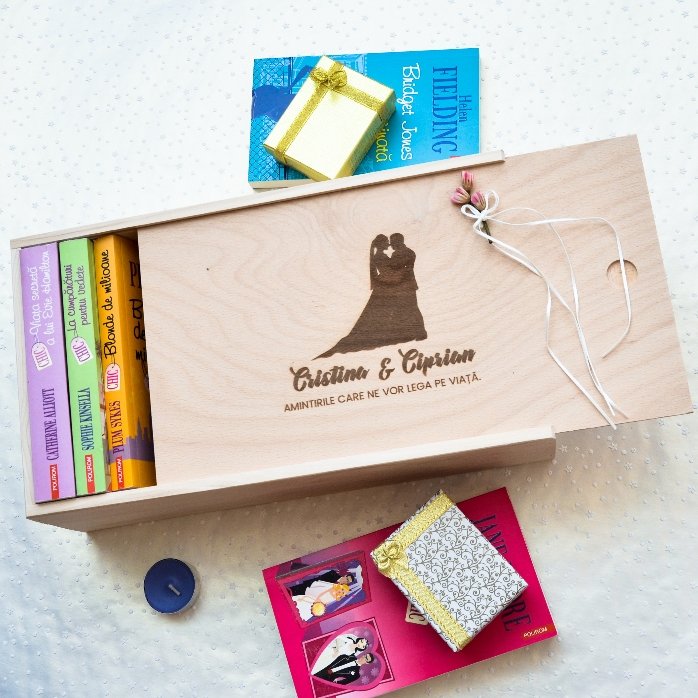 Personalised wooden gift box - Our memories