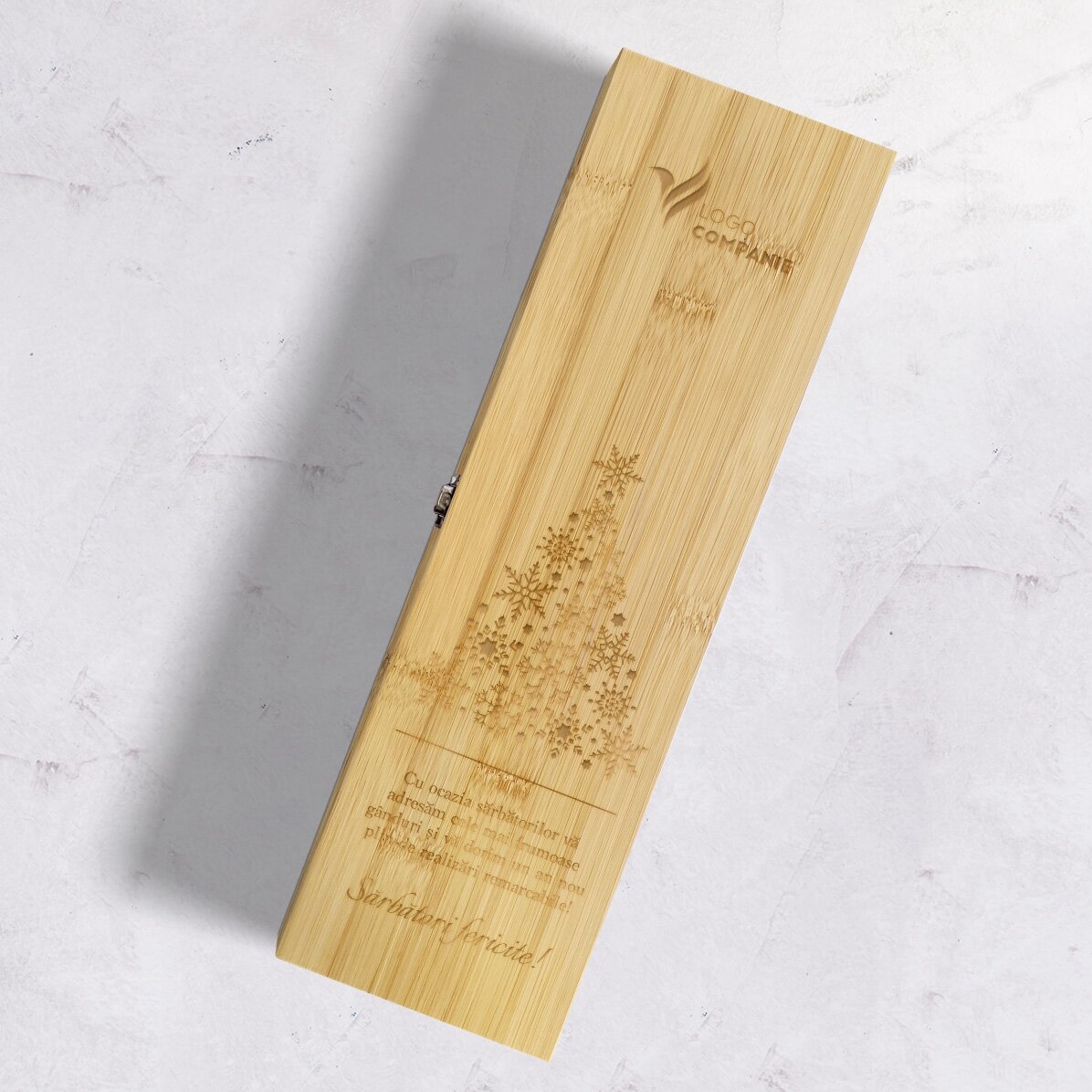 Wine box with accessories personalised with logo and message - Happy Holidays!