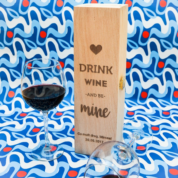 Cutie de vin personalizată - drink wine