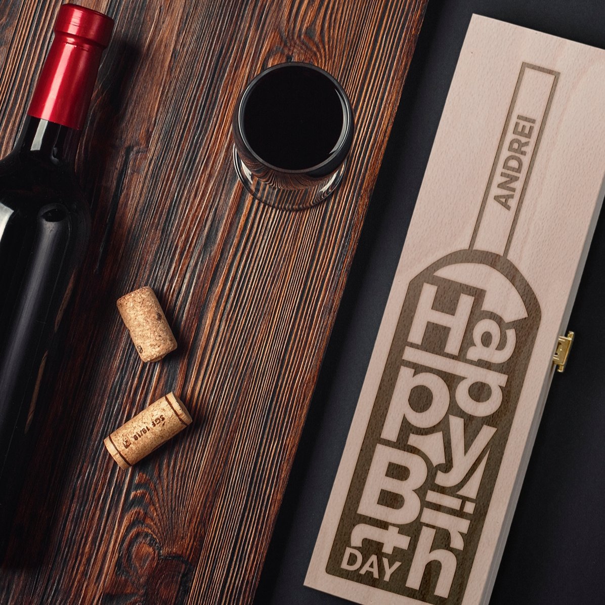 Cutie de vin personalizată - Happy Birthday bottle