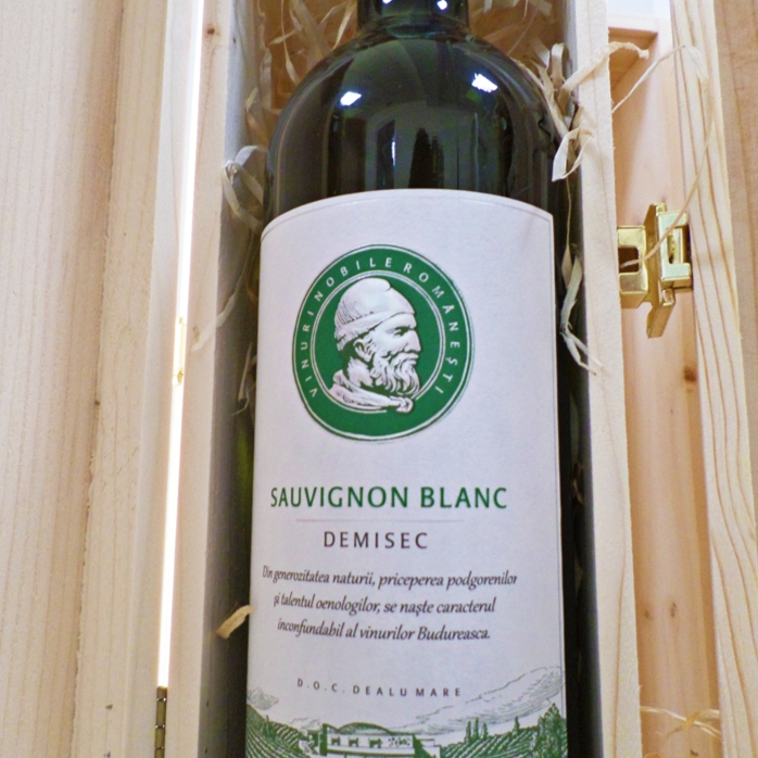 Cutie de vin personalizată - just married