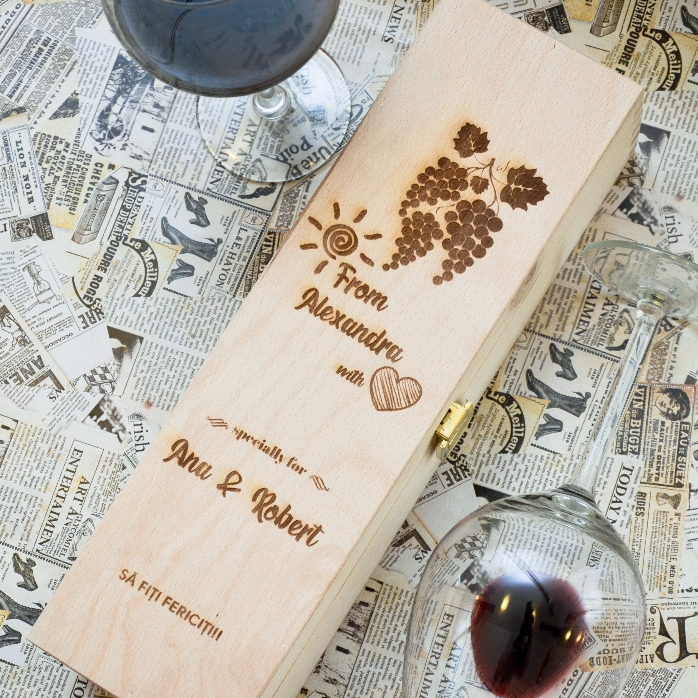 Personalised wine box - Love Wine