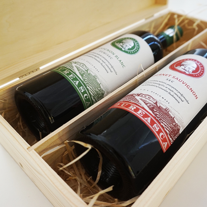 Cutie de vin personalizată pentru două sticle - Years Of Memories