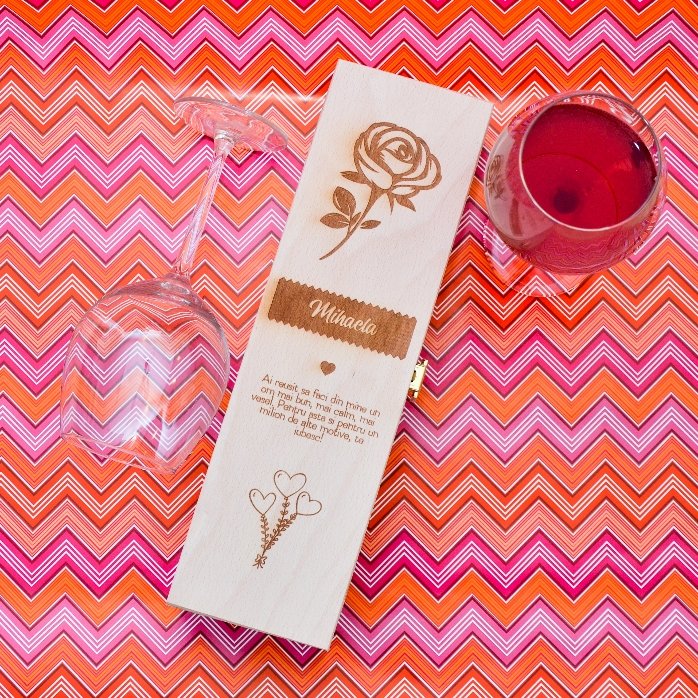 Cutie de vin personalizată - Trandafirul iubirii