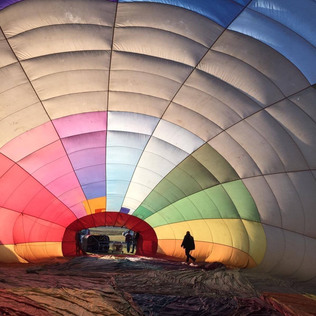 Experiență VIP la înălțime pentru cupluri - Zbor cu balonul cu aer cald 