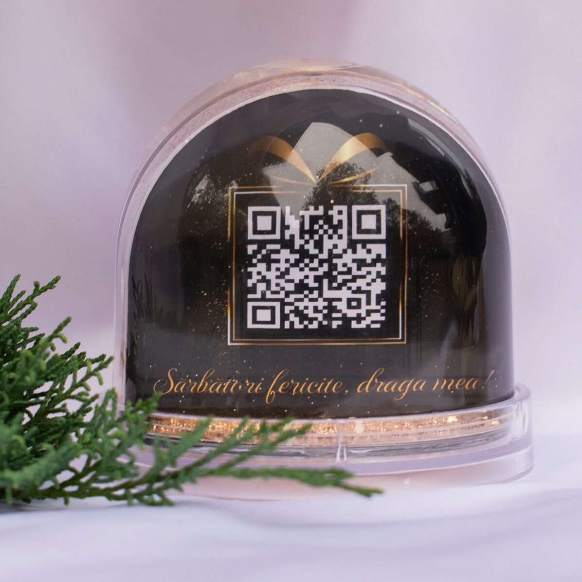 Glob de birou personalizat cu poză, mesaj și cod QR