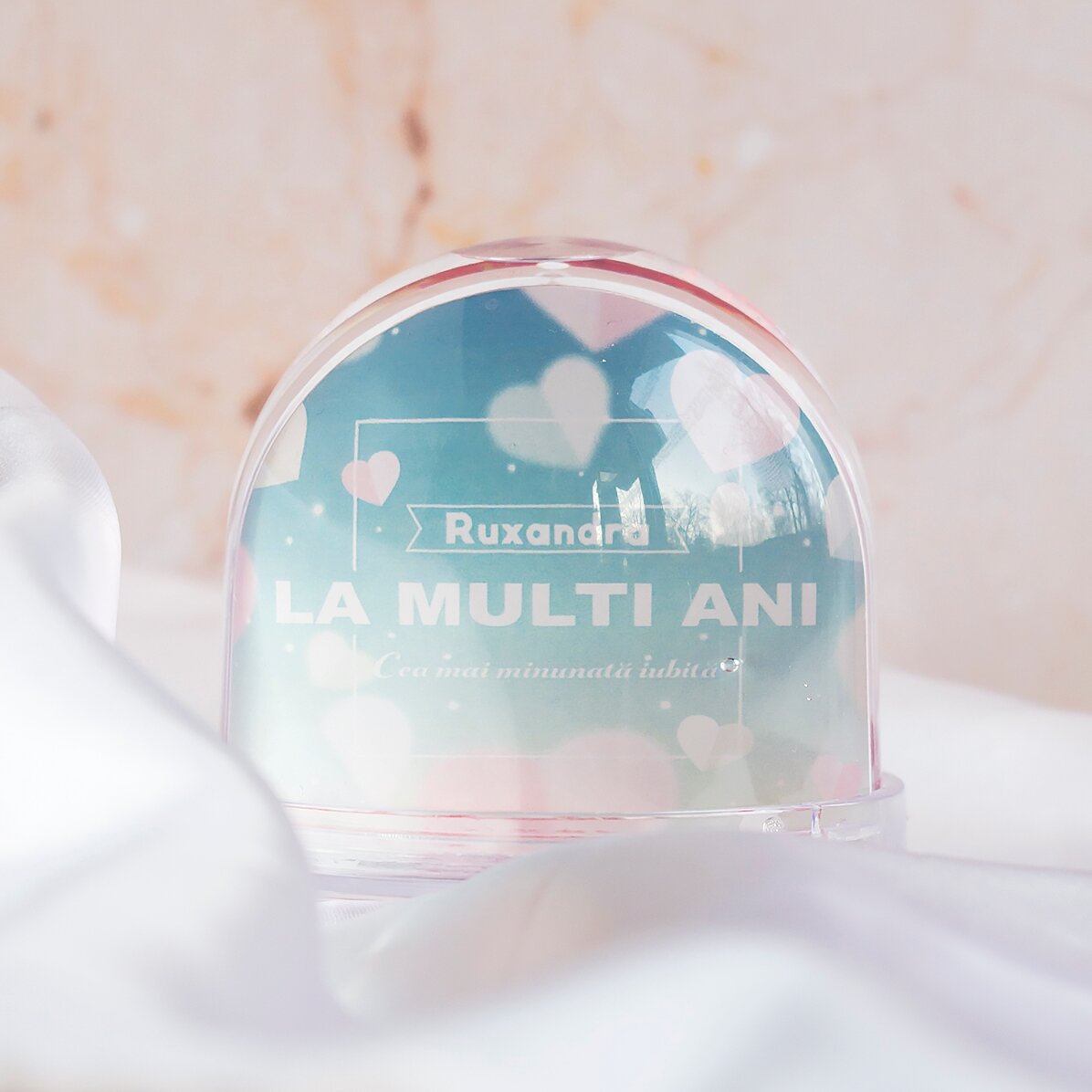 Glob de birou personalizat cu poză și text - Cea mai minunată iubită!