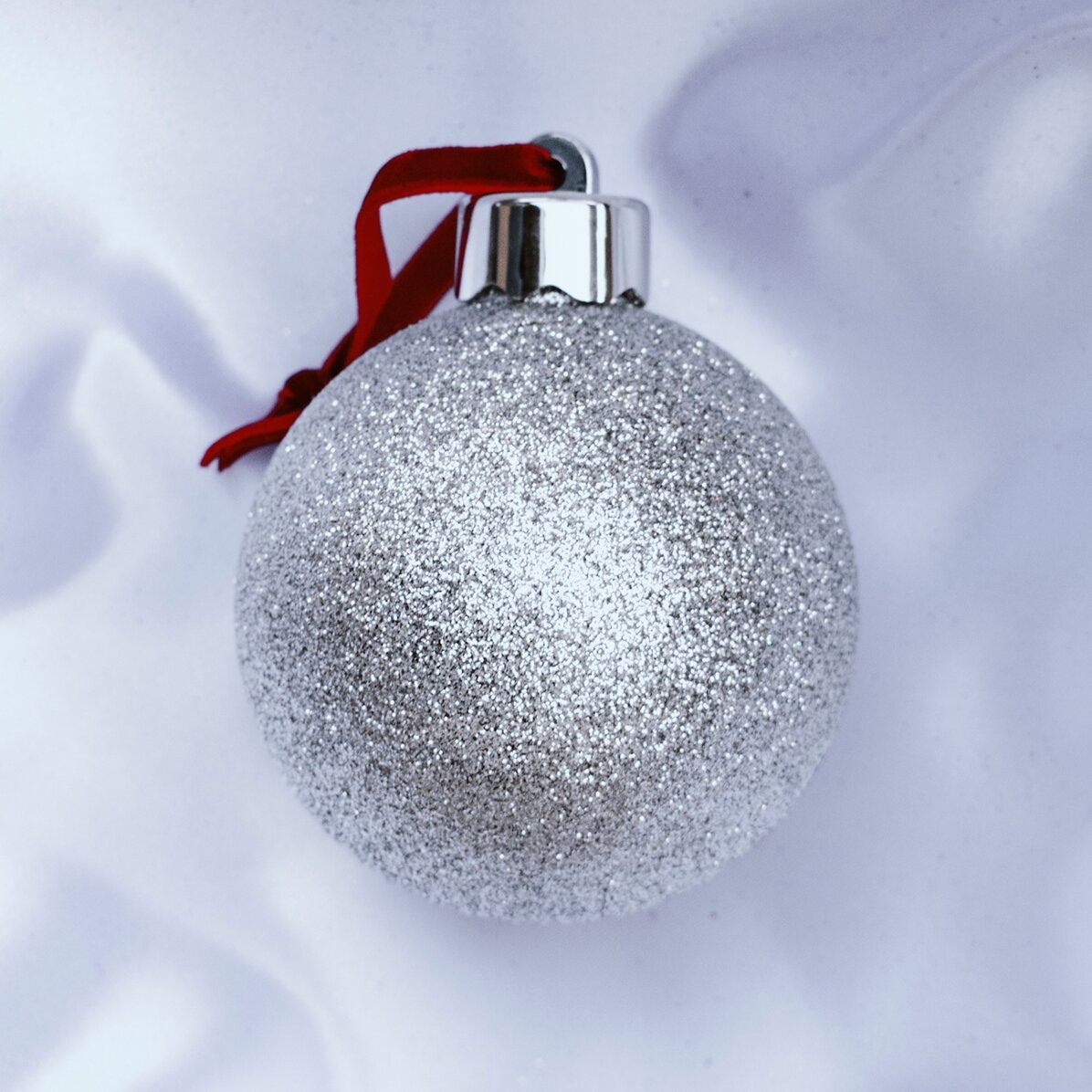 Glob personalizat cu inițială