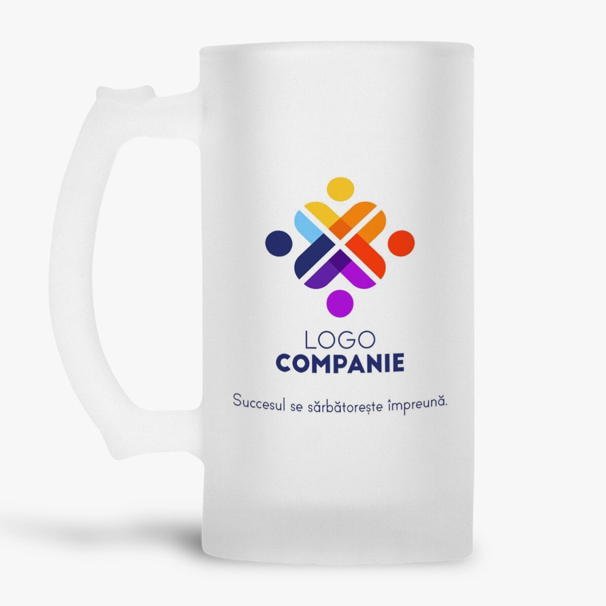 Halbă de bere personalizată cu logo și text