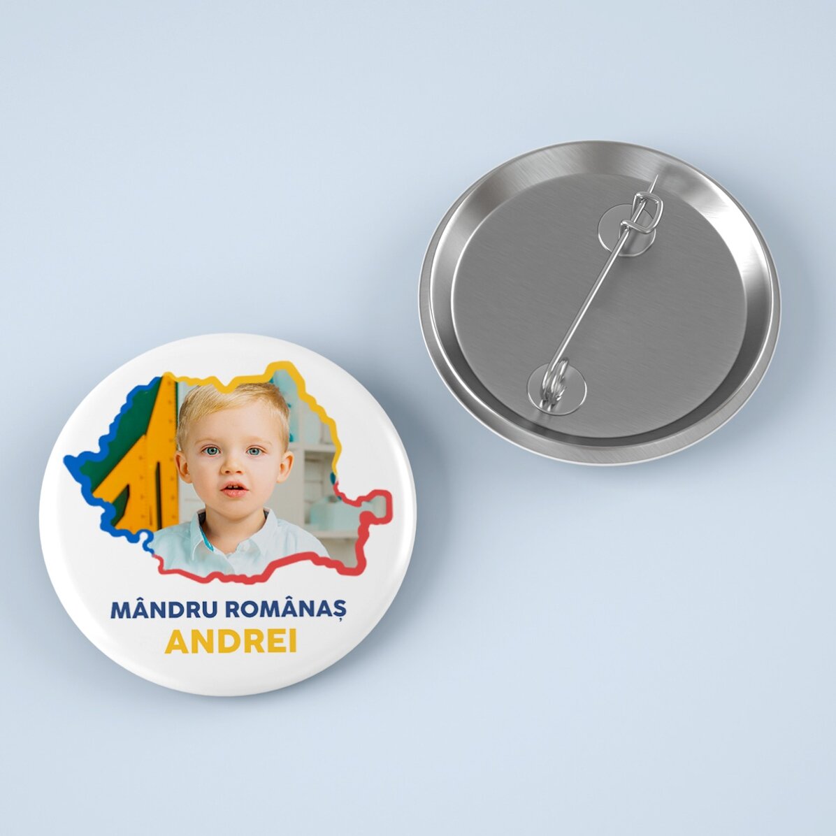 Insignă personalizată cu poză și text - România