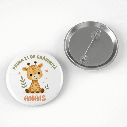 Personalised badge with text for nursery – Little Animals