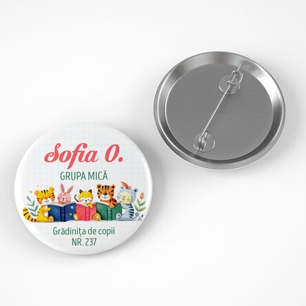 Personalised badge with text for nursery school