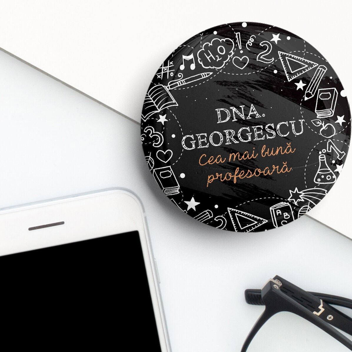 Insignă personalizată cu text pentru profesori