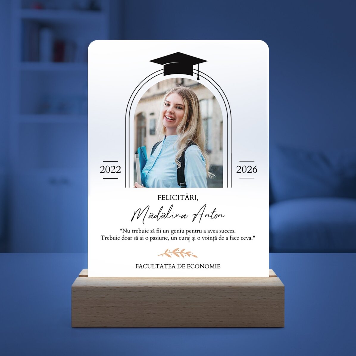Personalised LED night light with a photo and message - Graduation