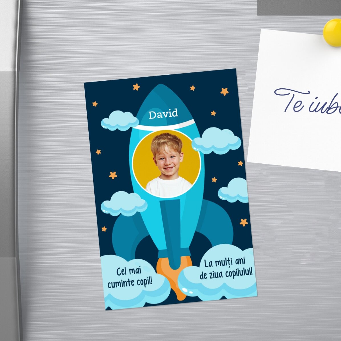 Magnet 10x15 cm personalizat cu o poză și text - Astronaut