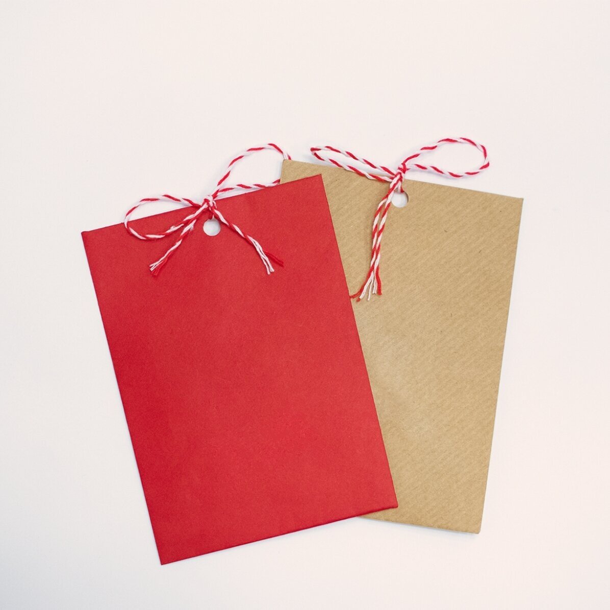 Mărțișor plantabil personalizat cu logo și mesaj