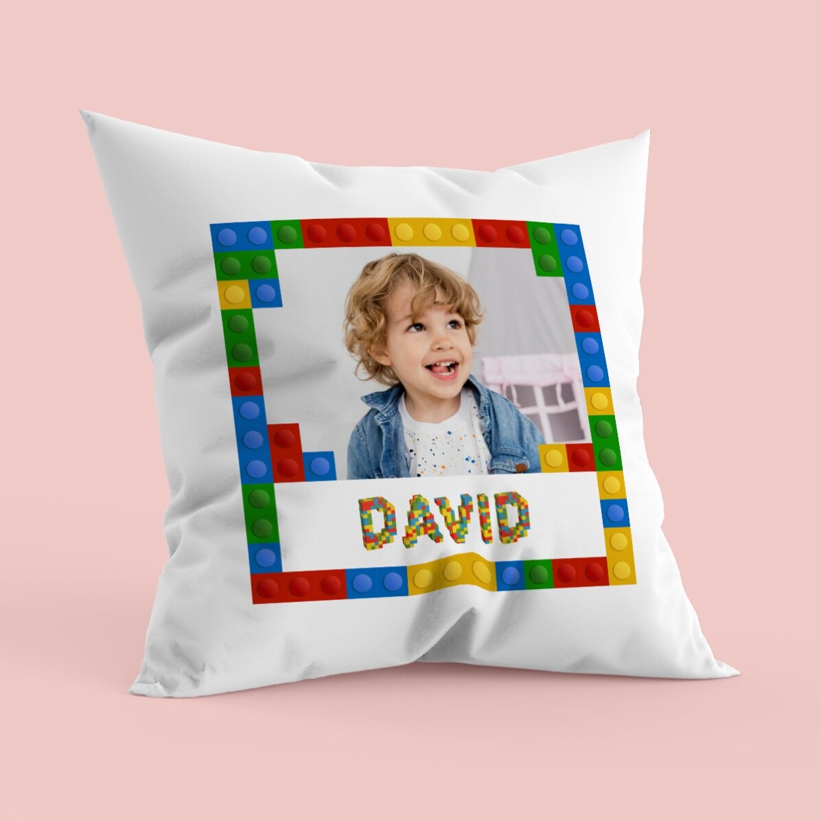 Pernă personalizată cu o poză și nume - Lego