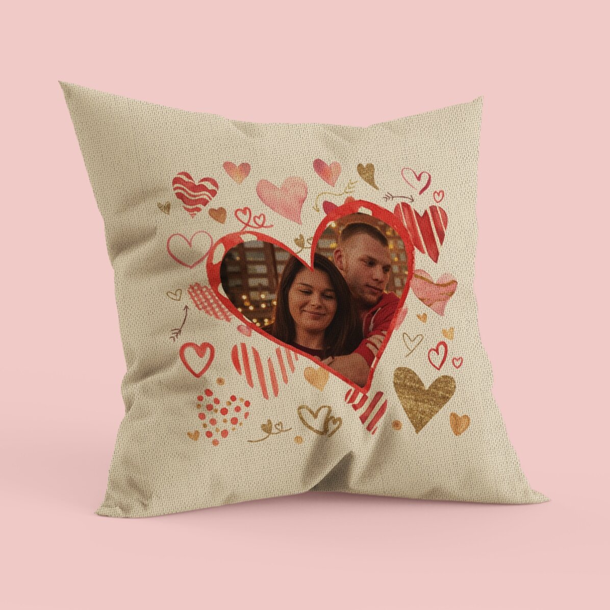 Pernă personalizată cu poză - Inimioare - In