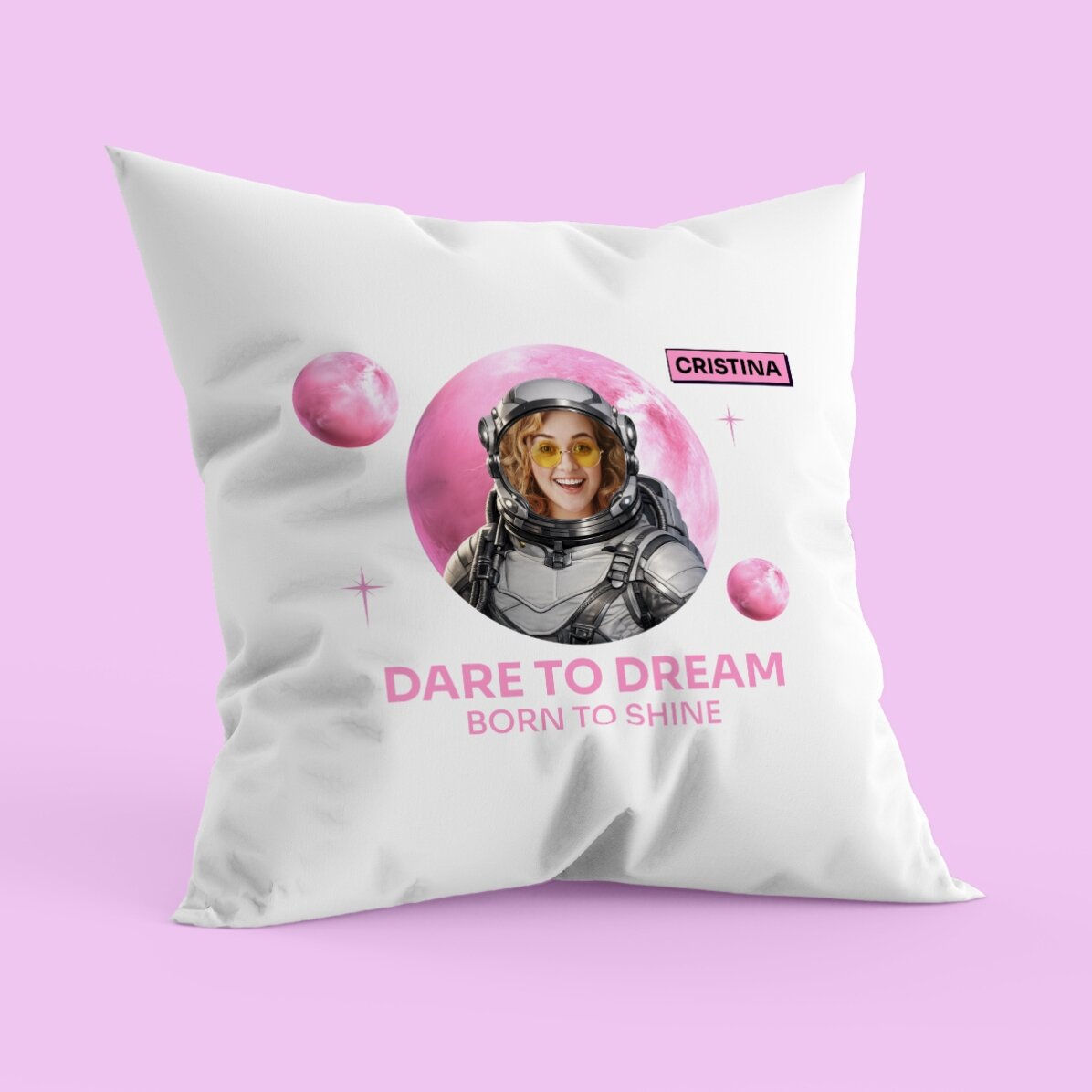 Personalised cushion with photo and text - Dare to Dream