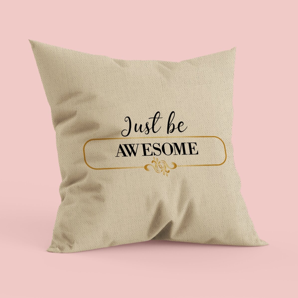 Pernă personalizată cu text - Be awesome! - In