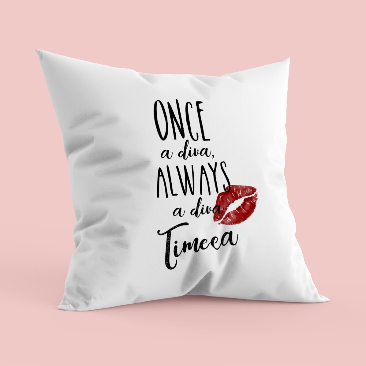 Pernă personalizată cu text - Diva