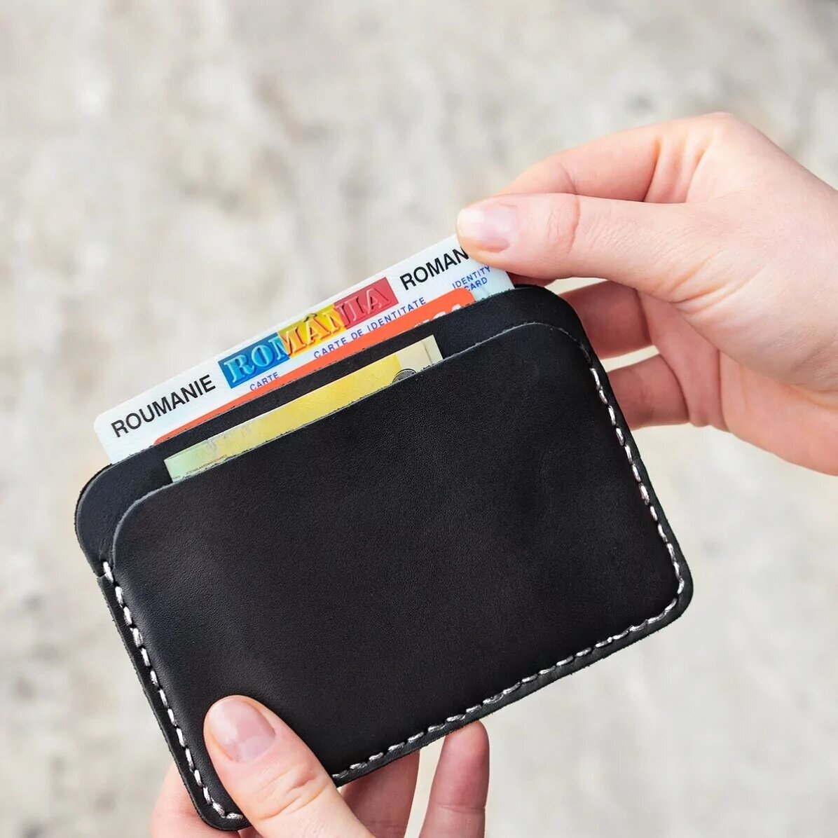 Portofel din piele personalizat color cu text - Wild