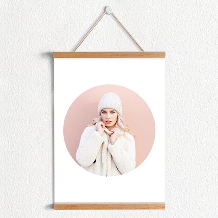 Poster cu agățătoare personalizat cu o poză în formă de cerc