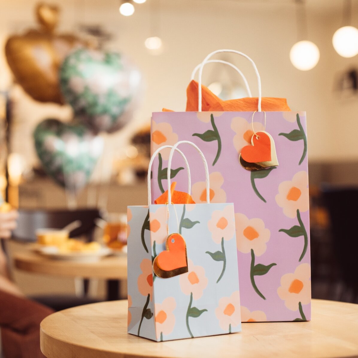 Gift bag - floral mix design