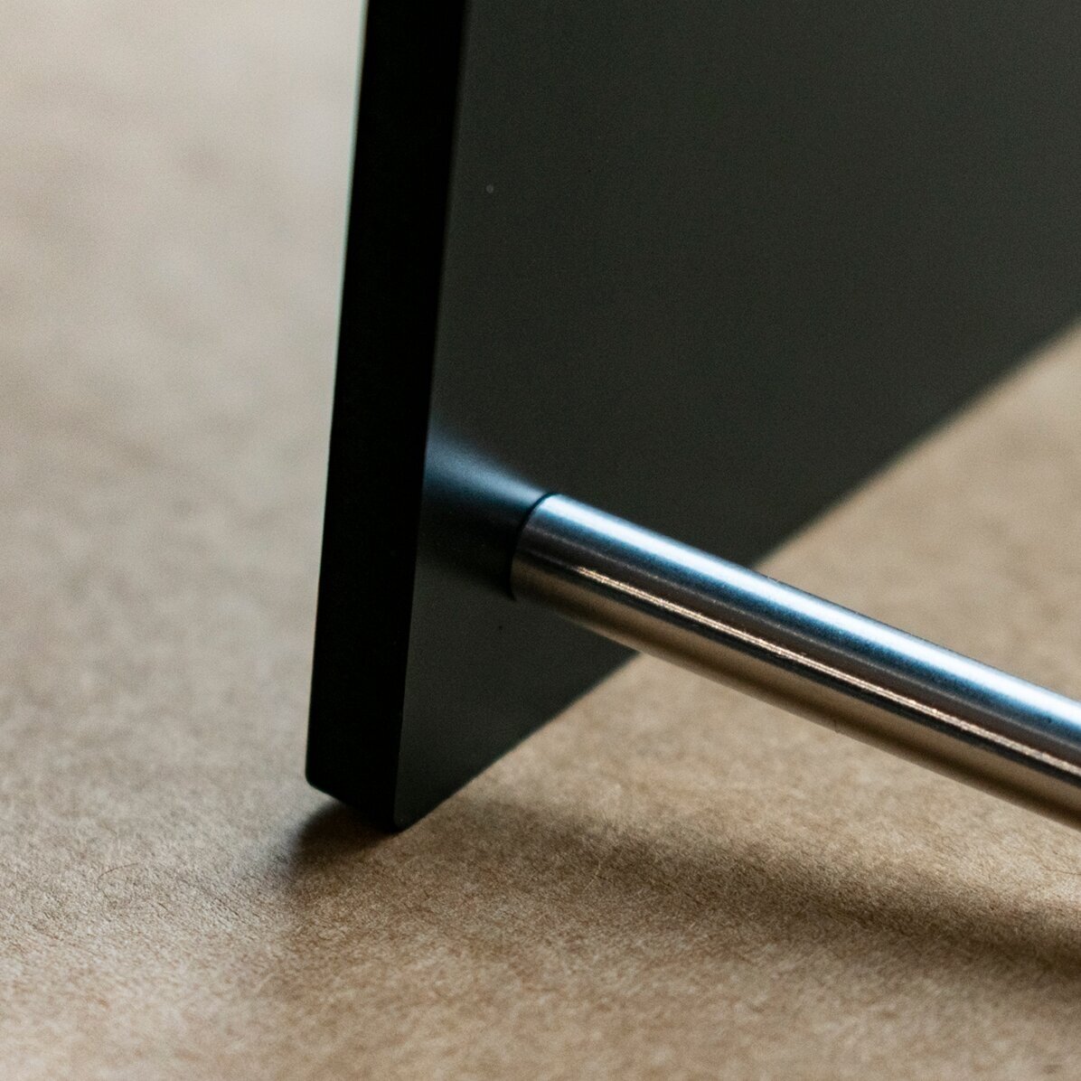 Personalised desk photo frame with logo and text - Brand anniversary (Black)