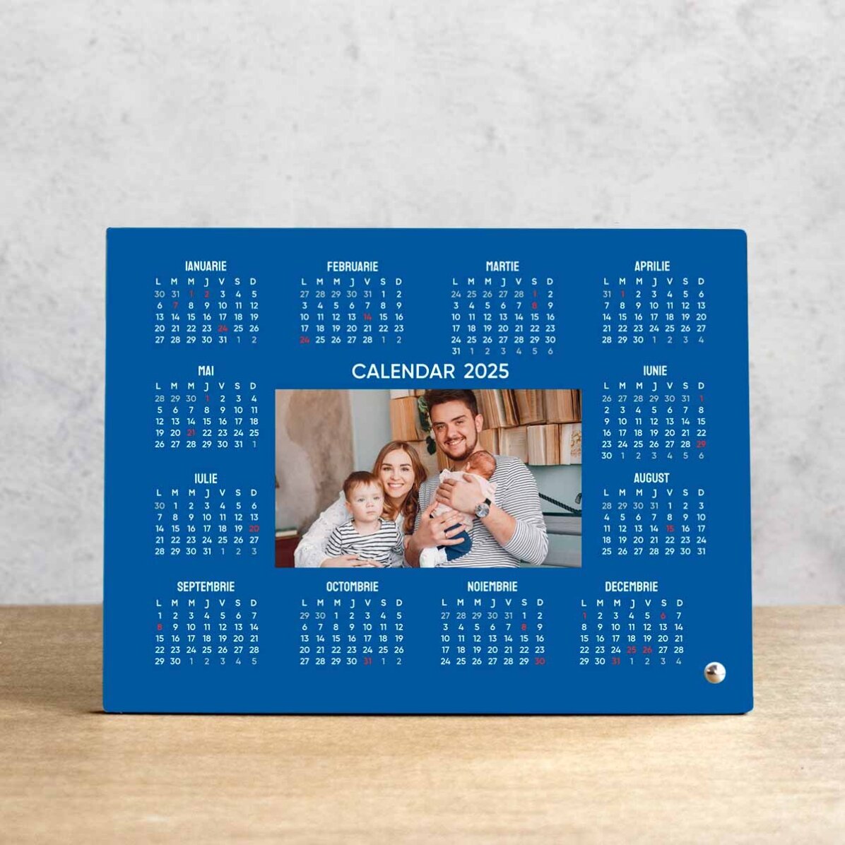Ramă foto de birou personalizată cu o poză și calendar