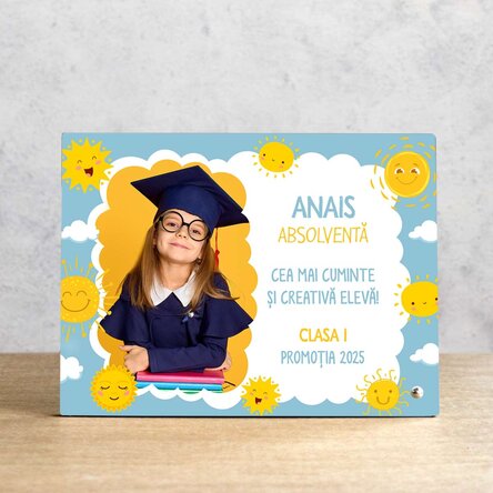 Ramă foto de birou personalizată cu o poză și mesaj pentru copii - Absolventă