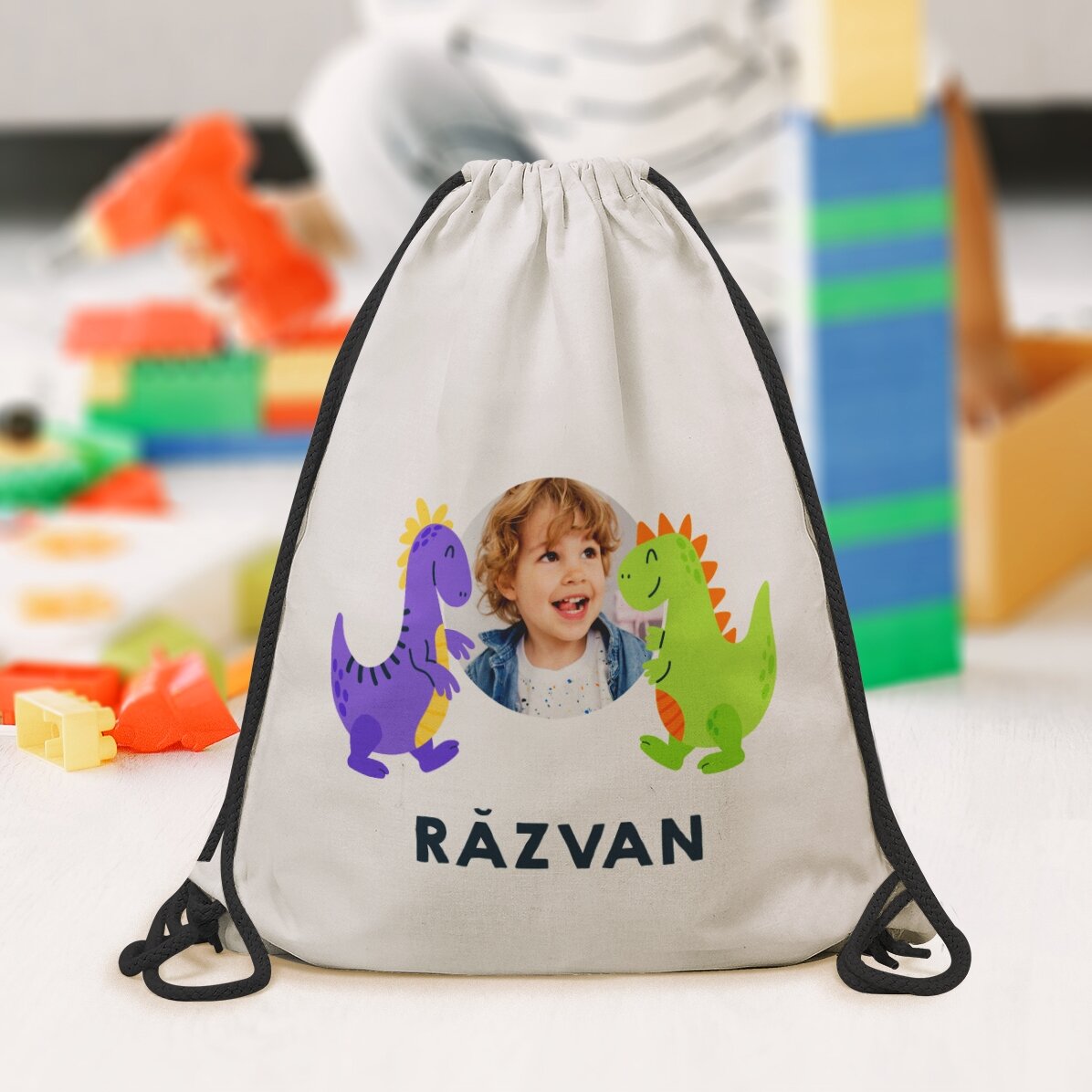 Rucsac personalizat cu o poză și text - Happy dinosaurs