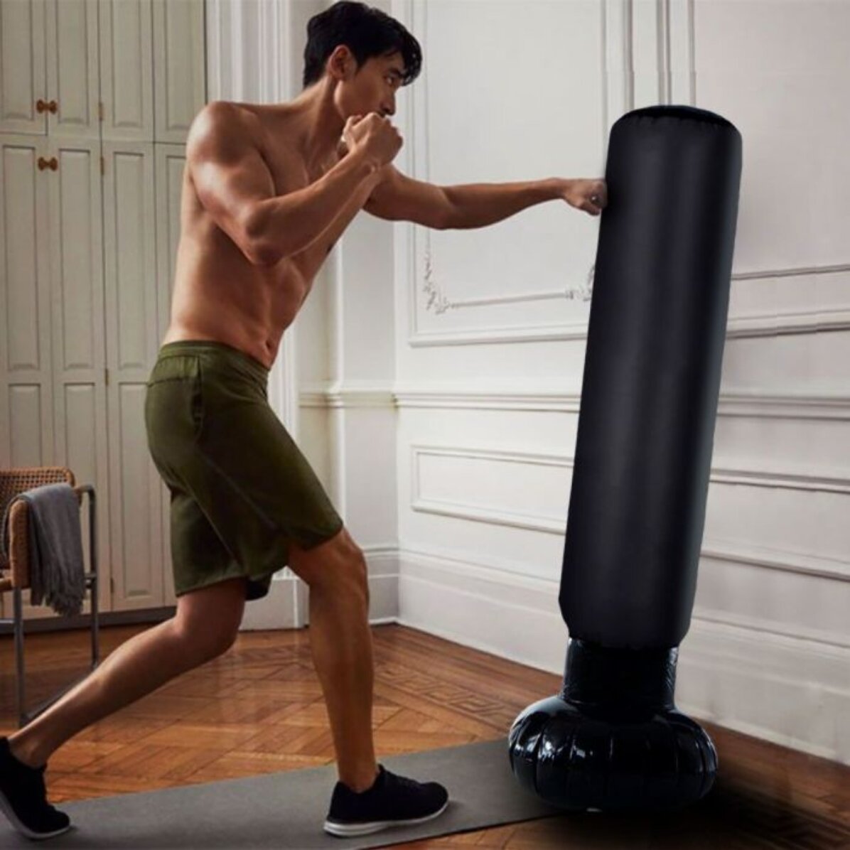 XL inflatable punching bag