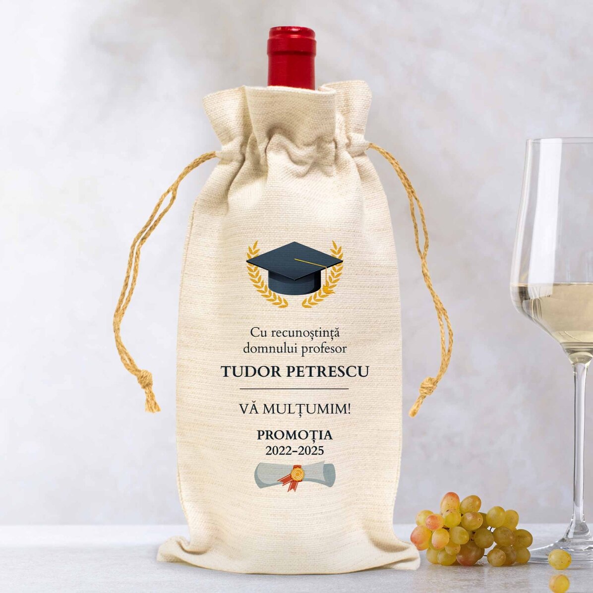 Săculeț pentru sticlă de vin personalizat cu mesaj - Absolvire