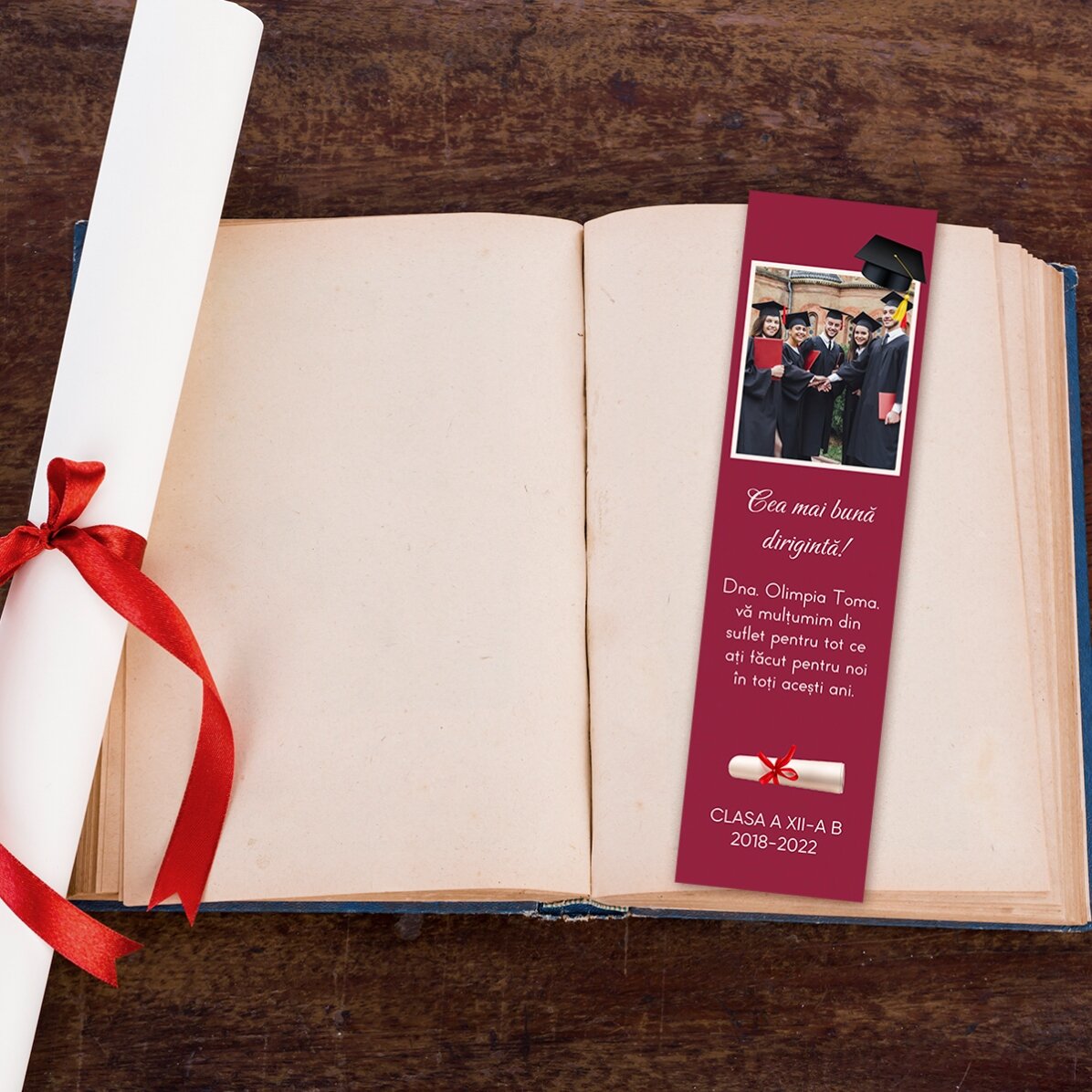 Semn de carte personalizat cu o poză și mesaj  - Absolvire