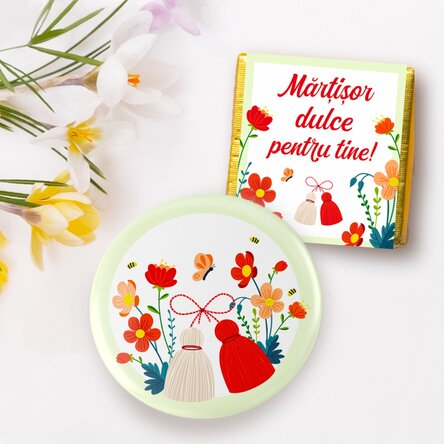 Set cadou mărțișor cu mini ciocolățică și insignă 