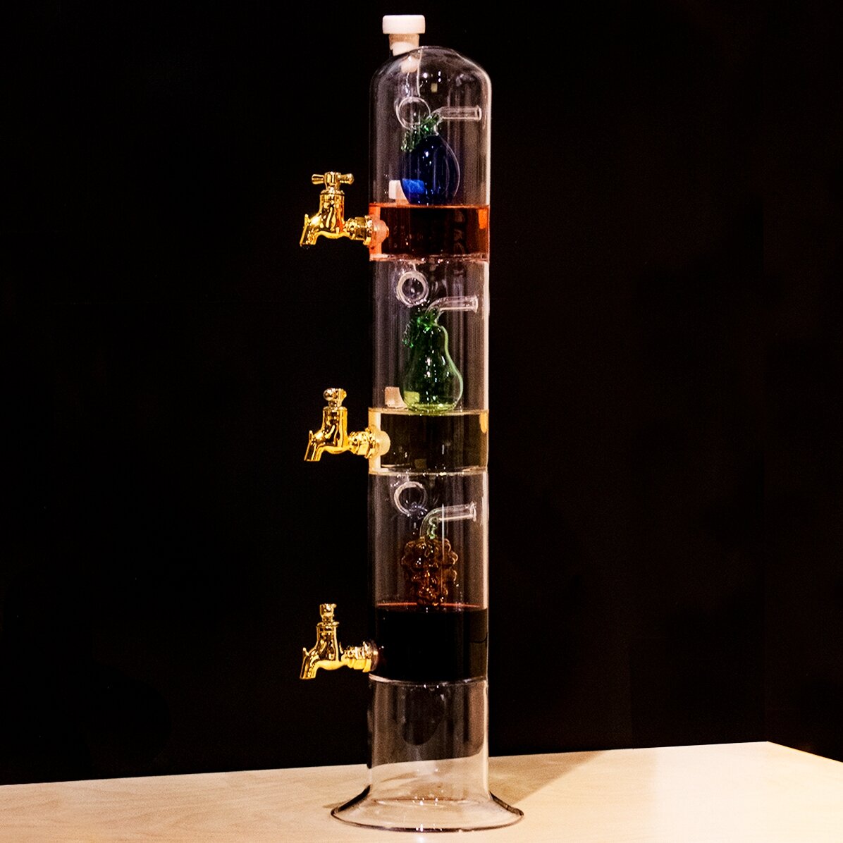 Set de băuturi cu 3 nivele și 6 păhărele