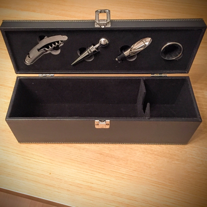 Set somelier elegant din 4 piese