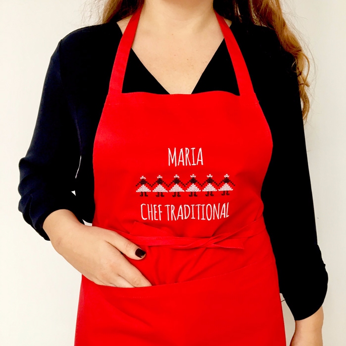 Șorț personalizat cu broderie tradițională pe roșu