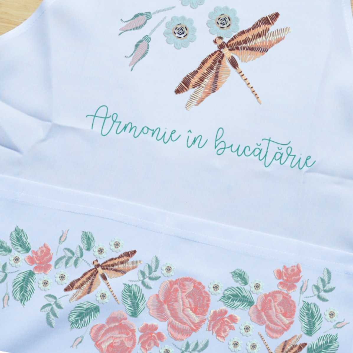 Șorț personalizat cu text - Armonie în bucătărie